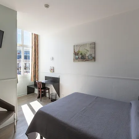 ホテル Cit'hotel Le Regina Gare Saint-jean 2*