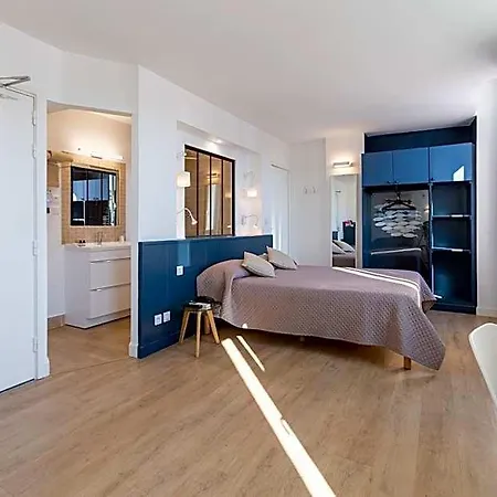 Cit'hotel Le Regina Gare Saint-jean 2*