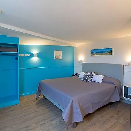 Cit'hotel Le Regina Gare Saint-jean 2*