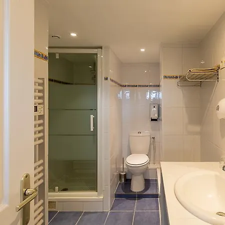 Cit'hotel Le Regina Gare Saint-jean 호텔 2*