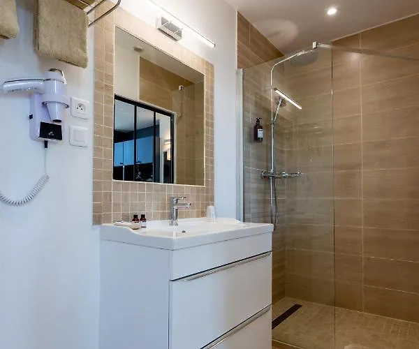 호텔 Cit'hotel Le Regina Gare Saint-jean