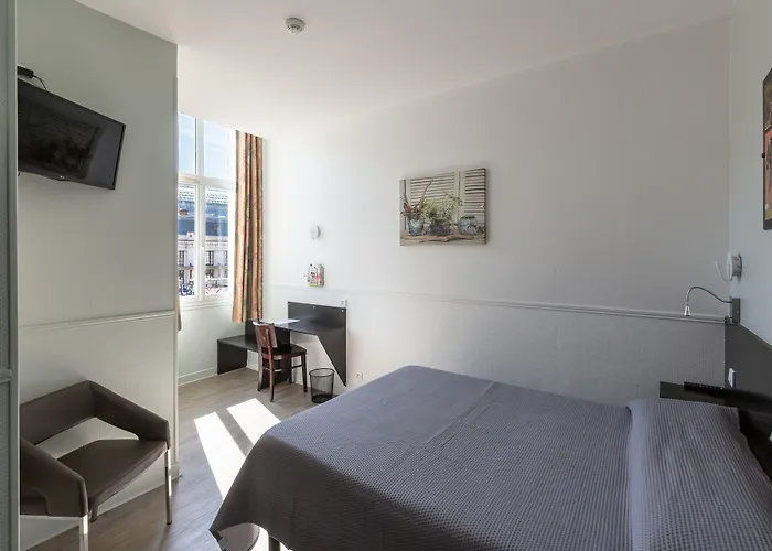 酒店 Cit'hotel Le Regina Gare Saint-jean 2*