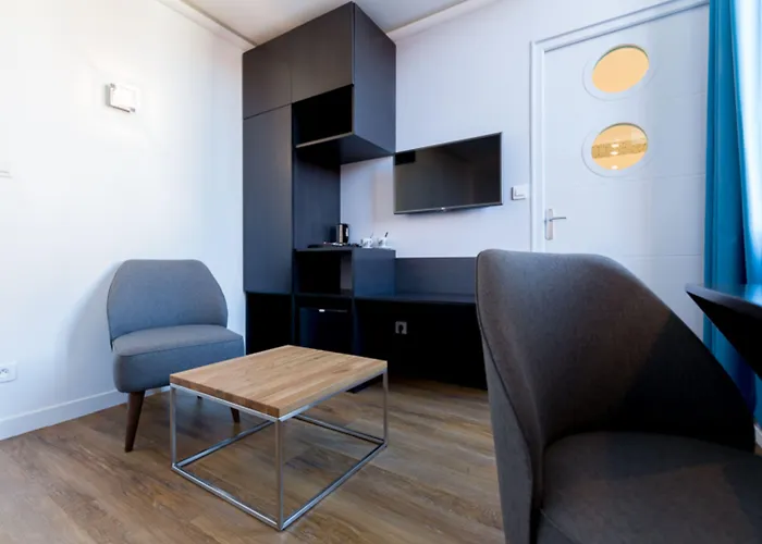 Cit'hotel Le Regina Gare Saint-jean