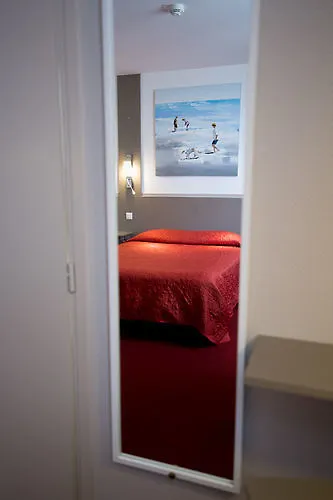 Cit'hotel Le Regina Gare Saint-jean 호텔 2*