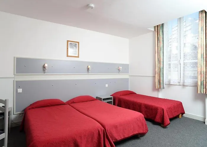 호텔 Cit'hotel Le Regina Gare Saint-jean 2*