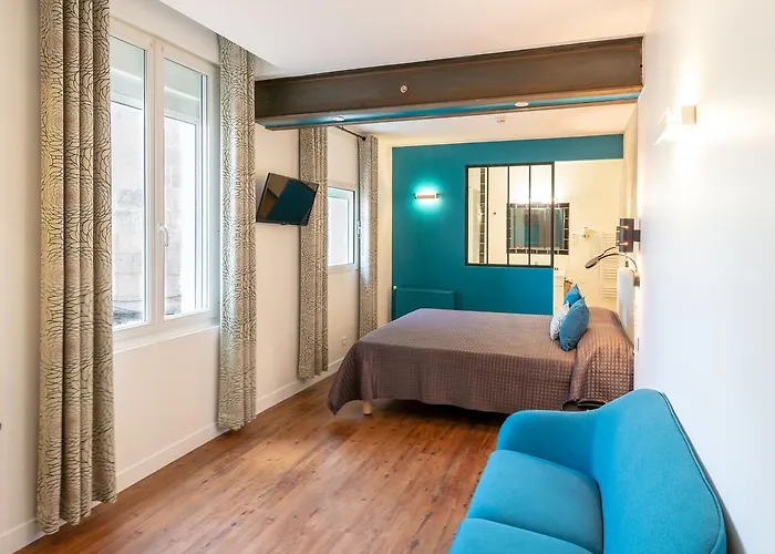 Cit'hotel Le Regina Gare Saint-jean 2*