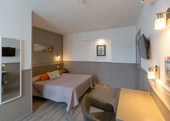 Cit'hotel Le Regina Gare Saint-jean 호텔 2*