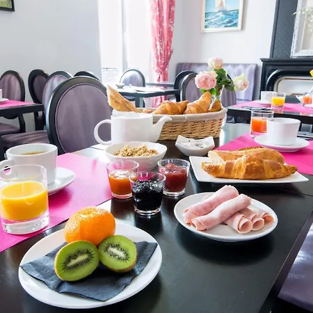 Cit'hotel Le Regina Gare Saint-jean Hotel 2*