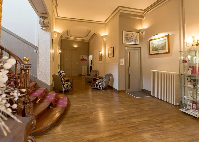 Cit'hotel Le Regina Gare Saint-jean