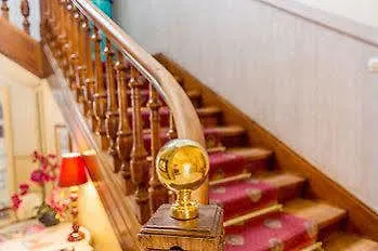 Hotel Cit'hotel Le Regina Gare Saint-jean 2*